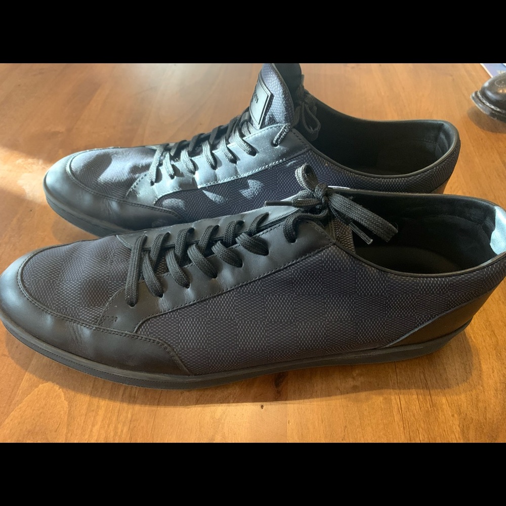 Louis Vuitton Damier triple black low tops - Picture 5 of 9